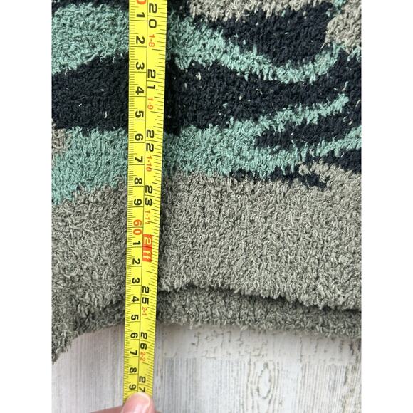 NEW Barefoot Dreams CozyChic Seaside Crew Neck Pullover Camo Sweater Womens L - Picture 10 of 12